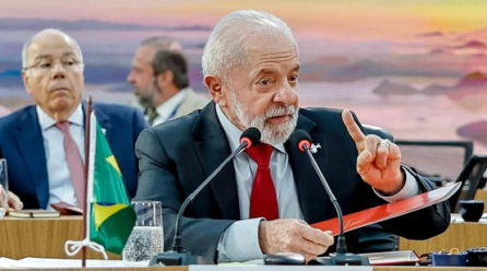 LULA PROVOCA TRUMP DESDE ANTES DA POSSE
