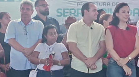 EM EVENTO OFICIAL MÁRCIA CONRADO IGNORA SOLENEMENTE A PRESENÇA DO SEU VICE FAECA MELO