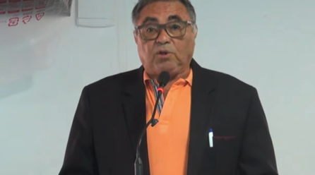 MELHOR MOMENTO DA SAÚDE DE ST: PACIENTE COM AVC É TRANSPORTADO NO LASTRO DE MICRO-ÔNIBUS